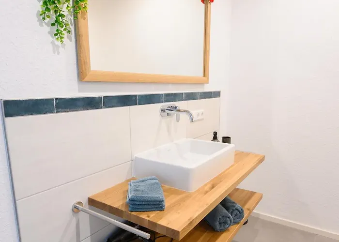 Talblick Apartamento *